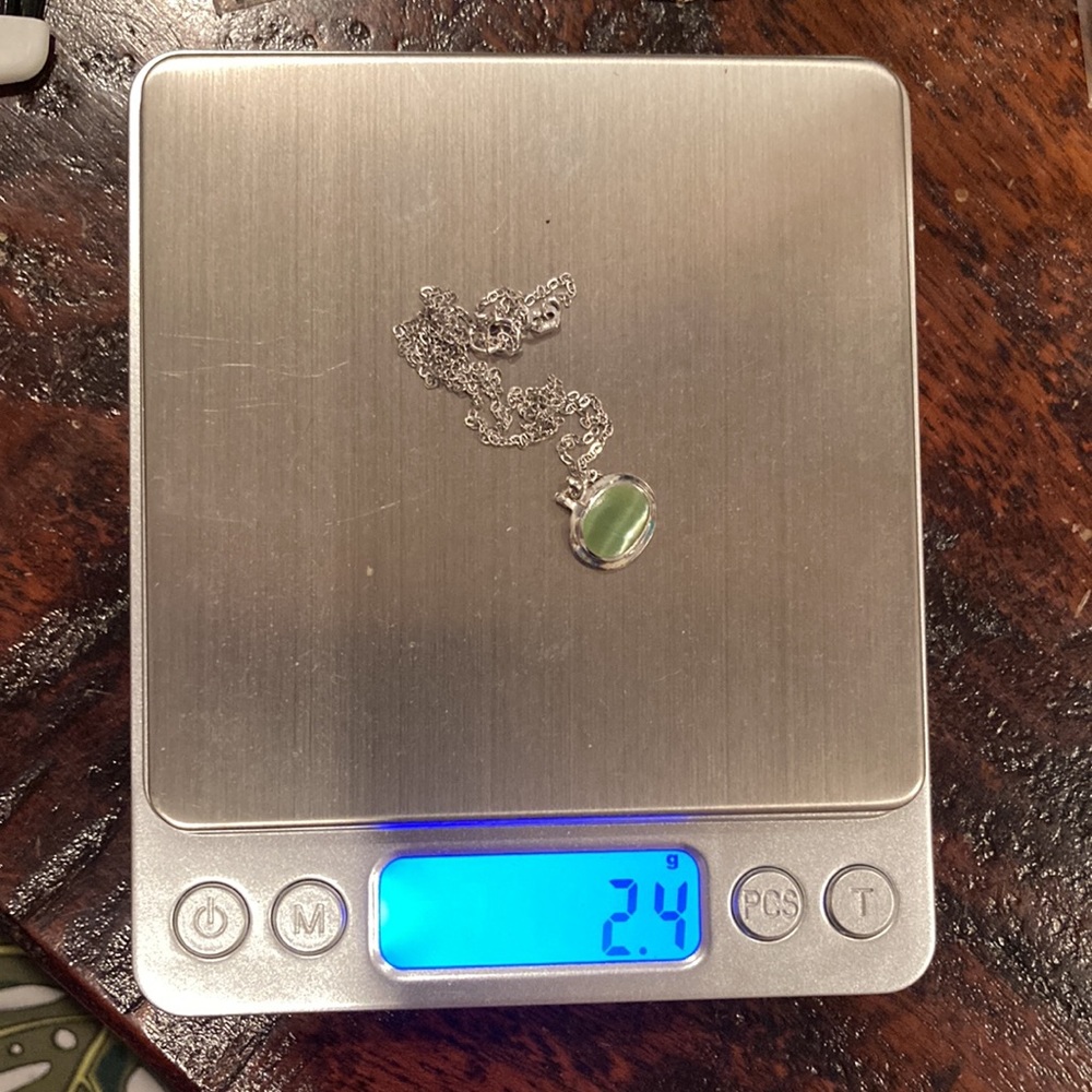 Delicate Green in Sterling - Picture 12 of 13